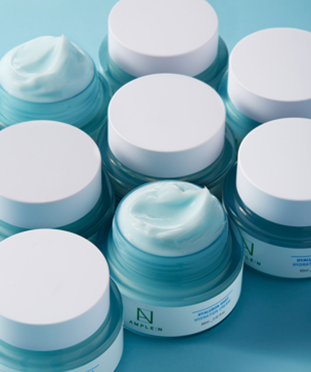 Productos de skincare coreano para piel seca con hidratación y nutrición profunda